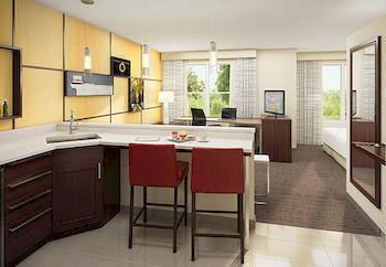 By Marriott Decatur Forsyth