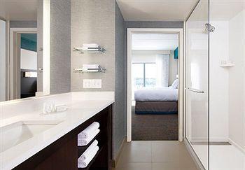 By Marriott Decatur Forsyth