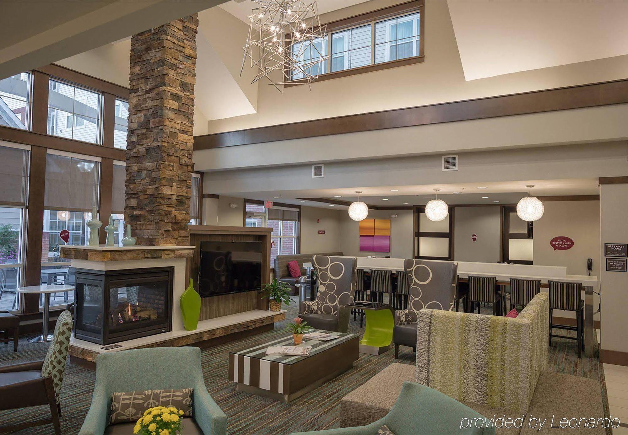 By Marriott Decatur 3* Forsyth